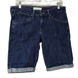 Levi's 545 Women's Bermuda Stretch Pockets Cuff Mid-Rise Distressed Denim Short